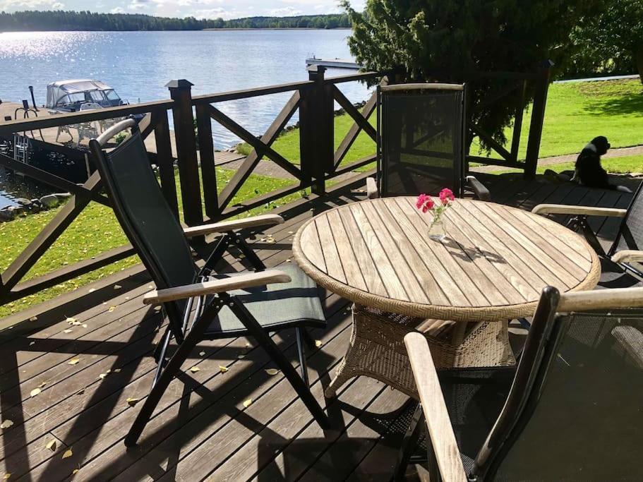 Sjoestuga/Gaesthus I Skaergarden. Akersberga Ngoại thất bức ảnh